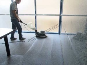 Người dùng chú ý chọn máy chà sàn giặt thảm của những thương hiệu uy tín