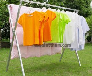 Cách xử lý quần áo bị lem màu