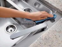 Lau chùi bồn rửa inox