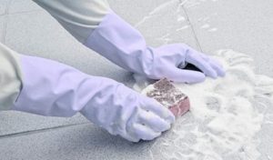 Tùy thuộc mức độ chất bẩn để có tỷ lệ pha phù hợp