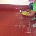 Cách làm sạch xi măng trên nền nhà