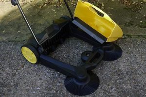 tháo lắp và sửa chữa máy quét rác đẩy tay rất đơn giản