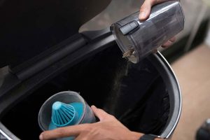 Việc tháo lắp máy vô cùng dễ dàng, tiện dụng