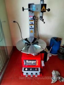 máy ra vào lốp Ranger