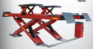 Cầu nâng cắt kéo toàn xe được ứng dụng để căn chỉnh góc lái