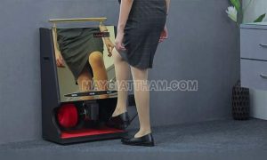 Dùng máy đánh giày tự động