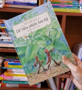 Dế Mèn phiêu lưu ký kể theo ngôi thứ nhất với nhân vật Dế Mèn xưng tôi