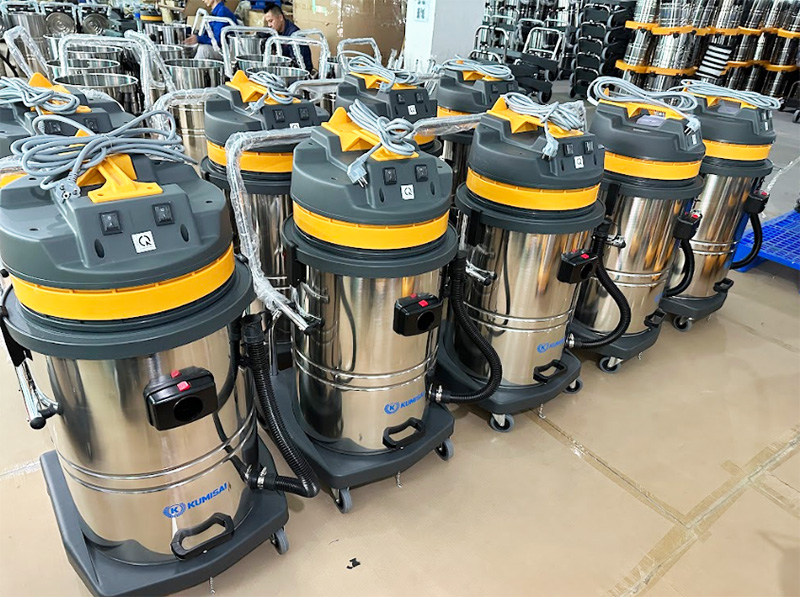 Giá máy hút bụi công nghiệp ở đồng nai